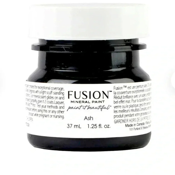Fusion Mineral Paint - Picture 1 of 4